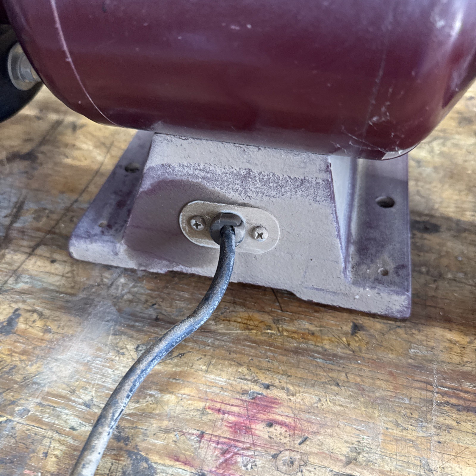 Matco Tools BG612 6” Bench Grinder 1/2 Hp Dual Working