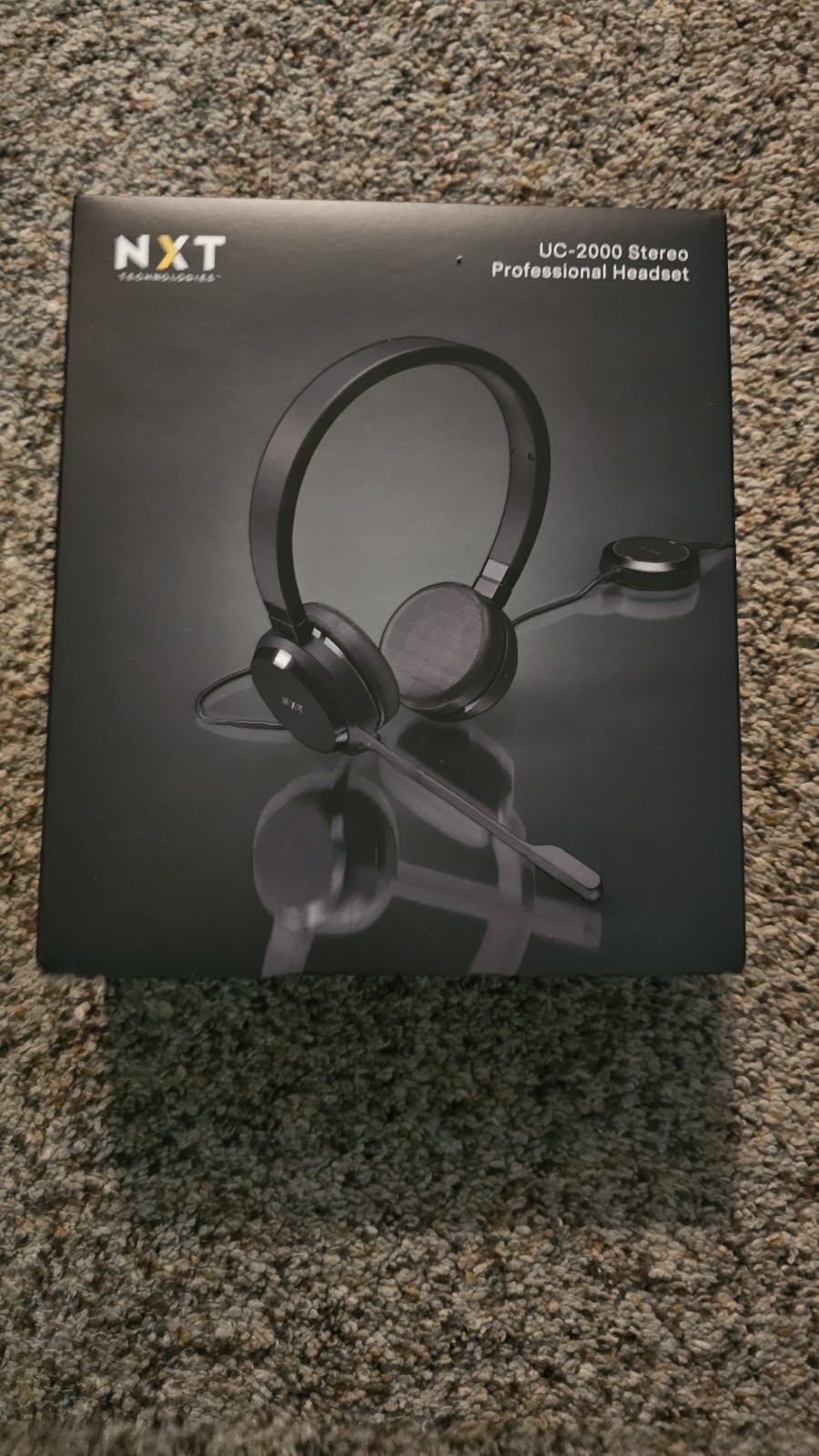 NXT Technologies UC-2000 Stereo Professional Headset HSC016 Black BRAND NEW NIB