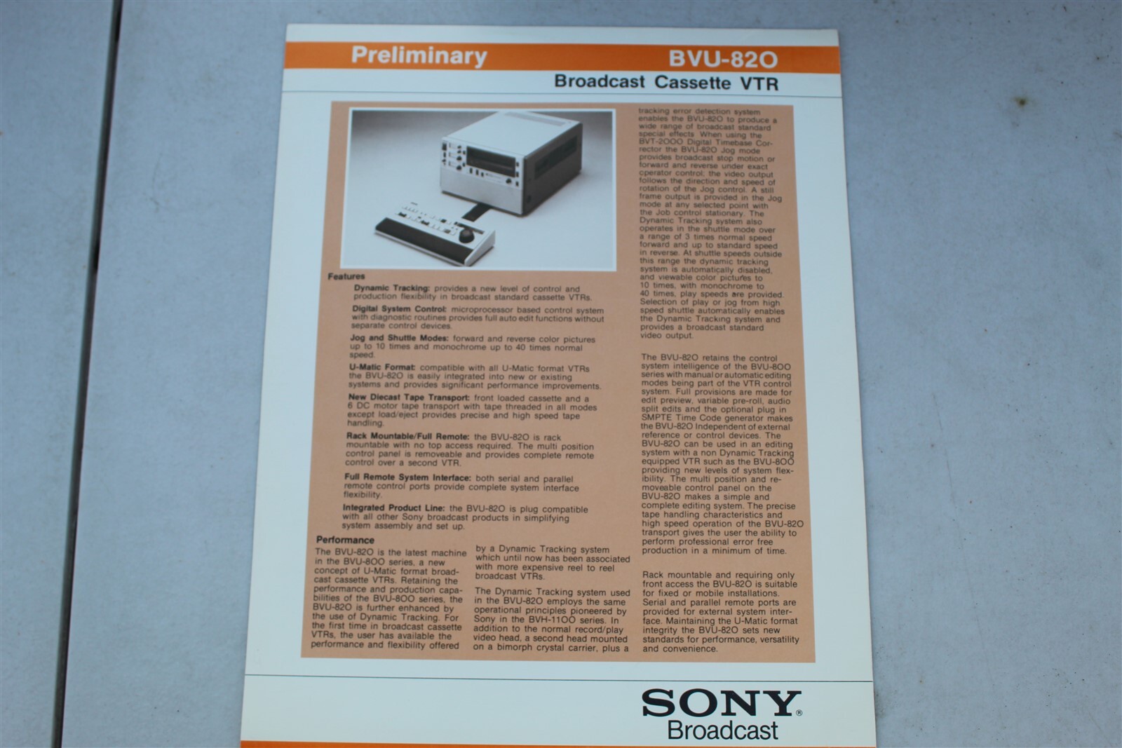 SONY BVU-820 BROADCAST CASSETTE VTR BROCHURE - SPECIFICATION SHEET