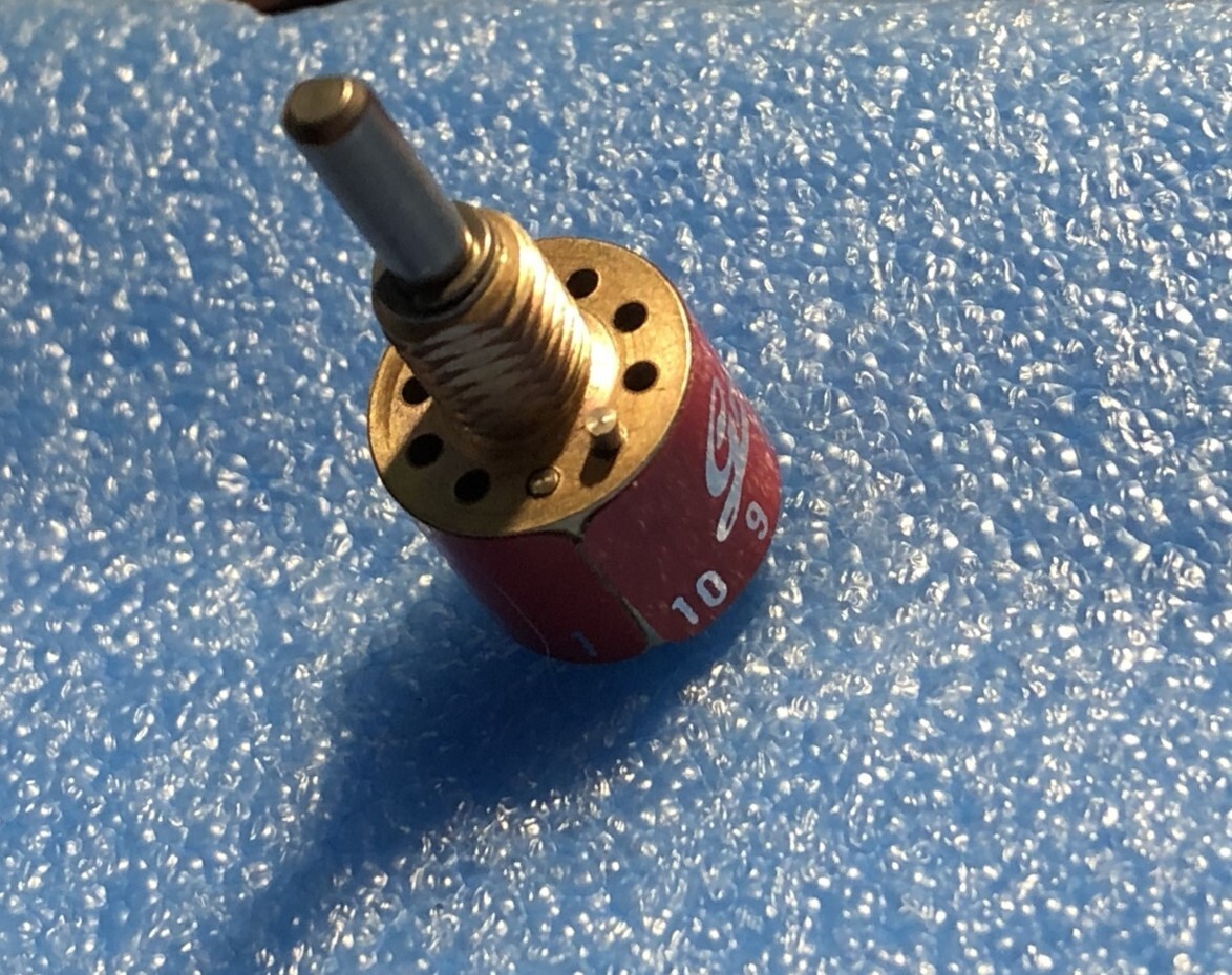 Rotary Selector Switch, GRAYHILL Single Pole 10-Position, Adjustable position.