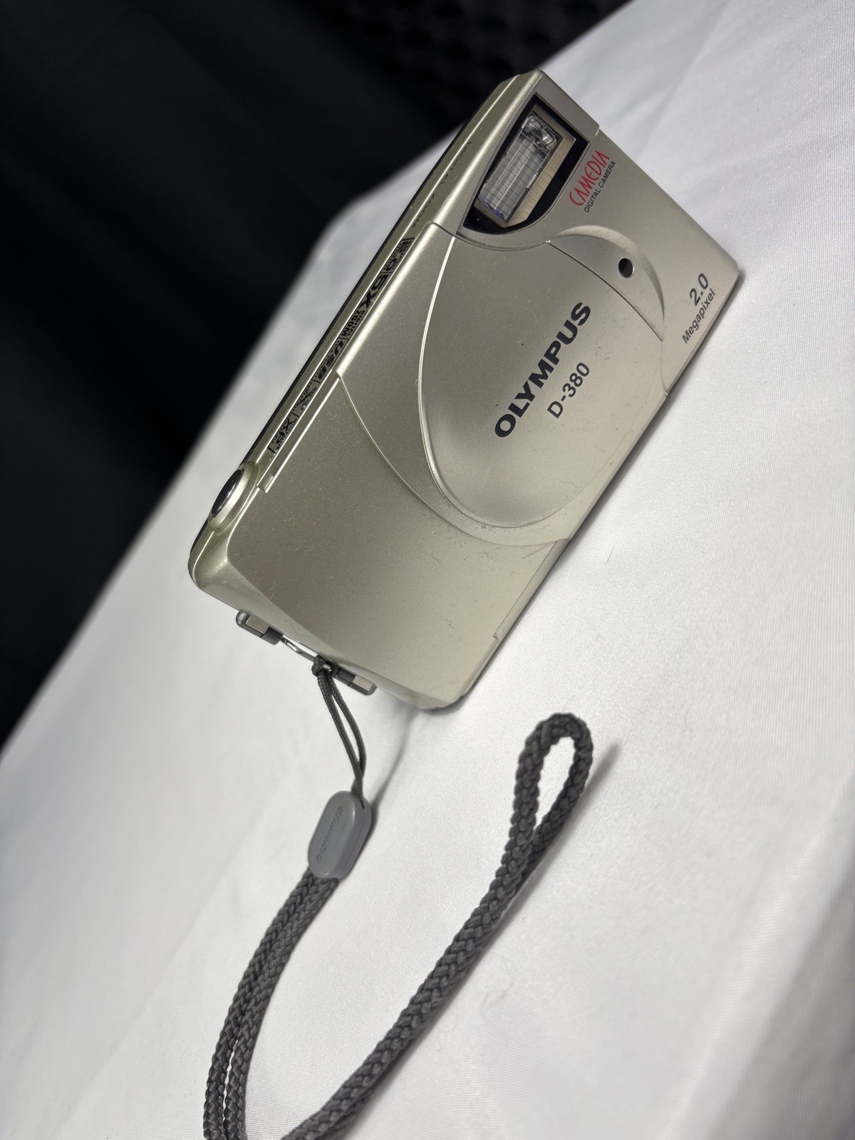 Olympus Digital Camera Camedia D-380 2.0MP Silver Tested