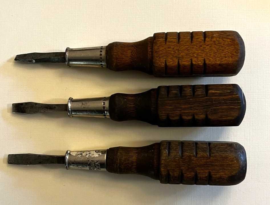 3 Vintage Screwdrivers Wood Handle Slotted Flathead All Approx. 5.5" MAC IRWIN