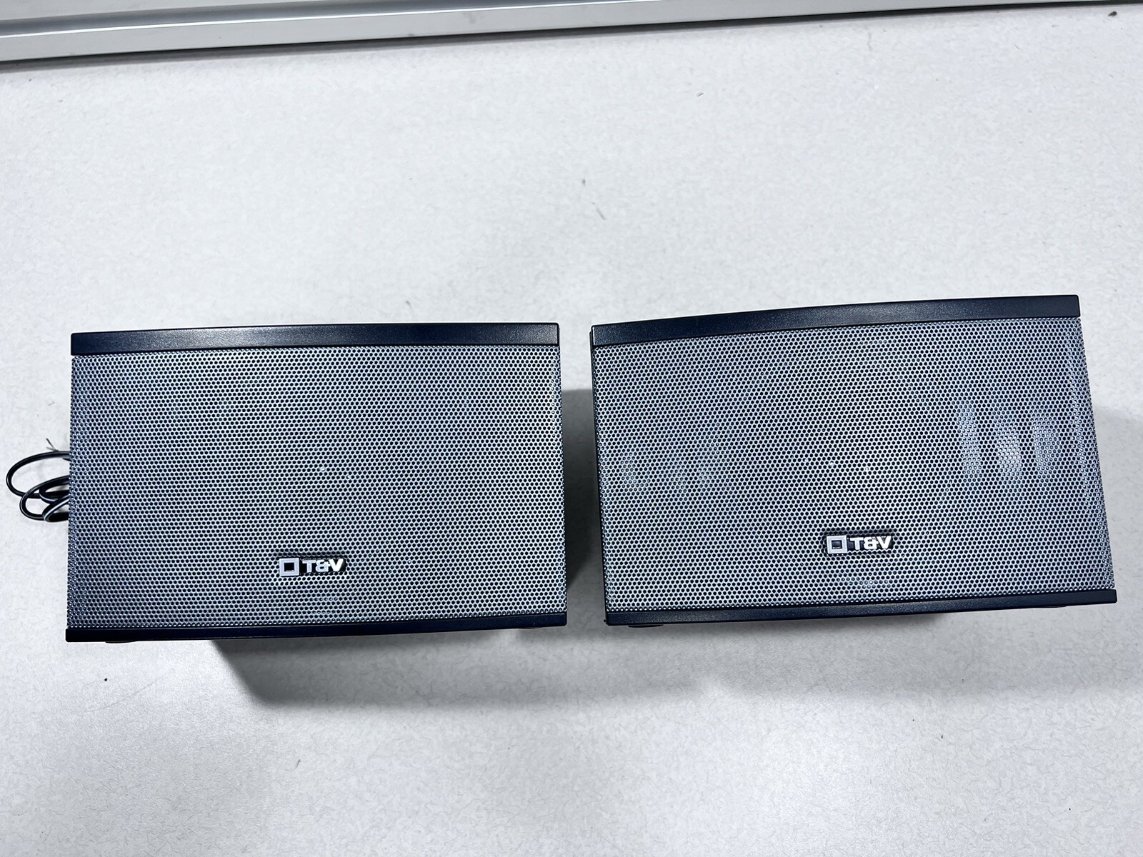 Thonet & Vander Laut BT Bluetooth Speaker Set- Working Great