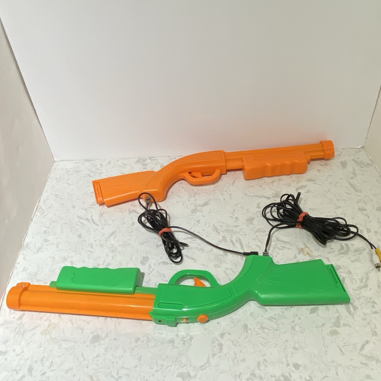 Big Buck Hunter Pro 2 Gun Multi-Player Plug & Play TV Arcade Game Works