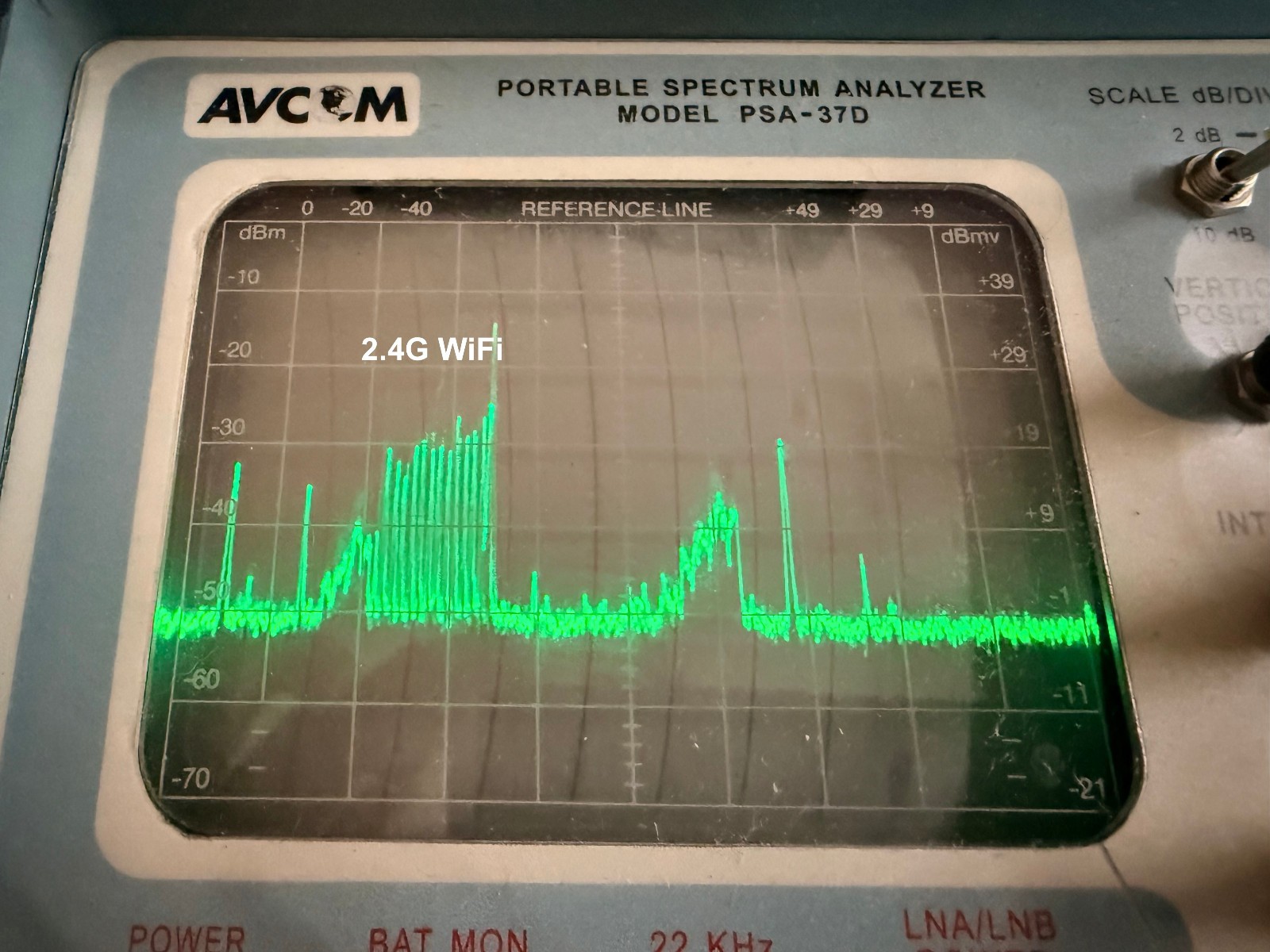 AVCOM PSA-37D. SATELLITE, OTA AND 3.7-4.2 GHZ INPUT, ORIGINAL MANUAL