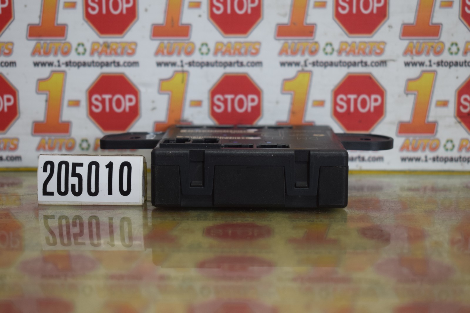 10-12 DODGE RAM 1500 PASSENGER/RIGHT FRONT DOOR CONTROL MODULE 68055298AF OEM