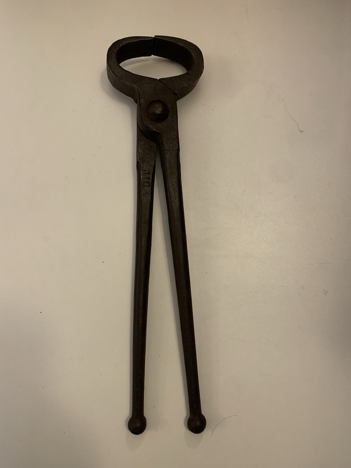 Vintage / Antique J.I.C Brand Blacksmith/Farriers End Nippers. 14” End Cutters