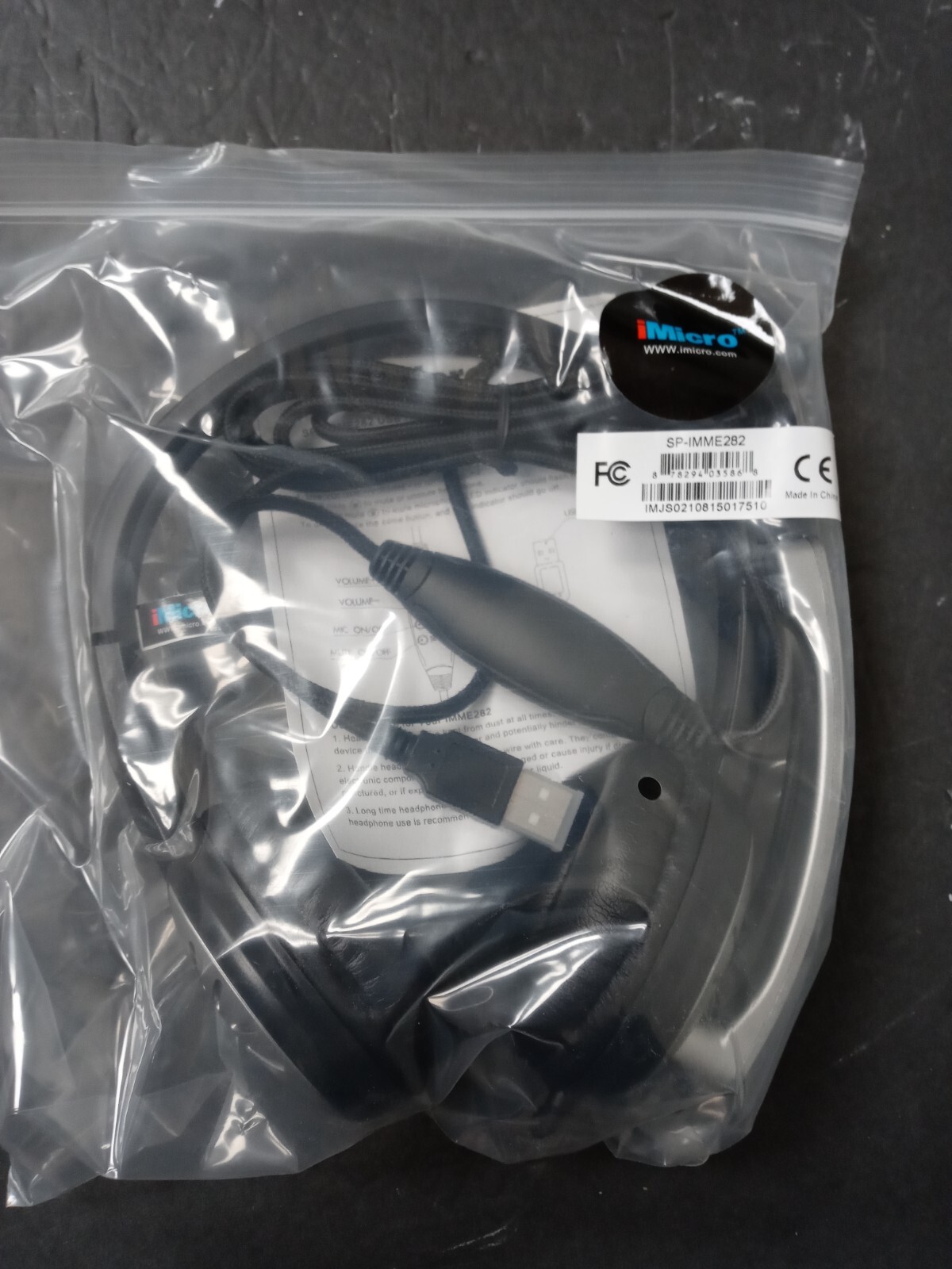 iMicro SP-IMME282 Wired USB Headphone w/ Microphone & Volume Control (Black)