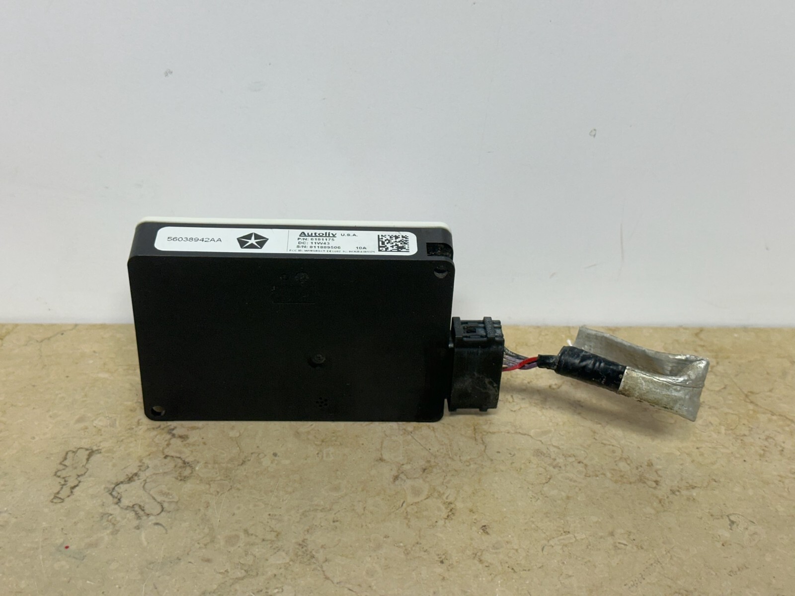 2011-2013 Chrysler Jeep Dodge Blind Spot Detection Sensor Module 56038942AA OEM