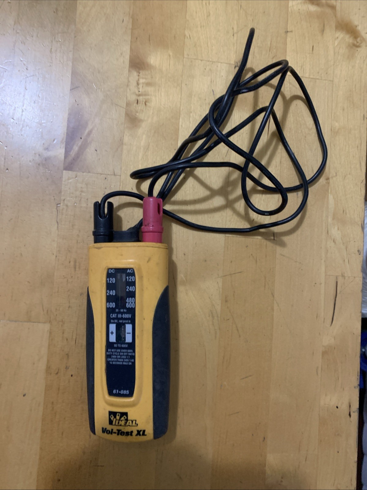 IDEAL VOL-TEST XL Voltage Tester #61-085
