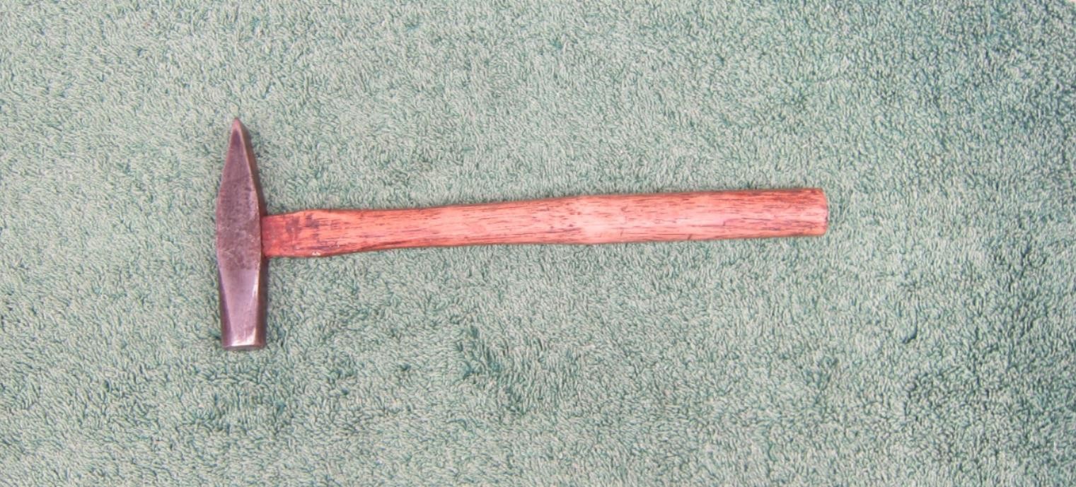 VINTAGE 9 OZ. OLD Hammer