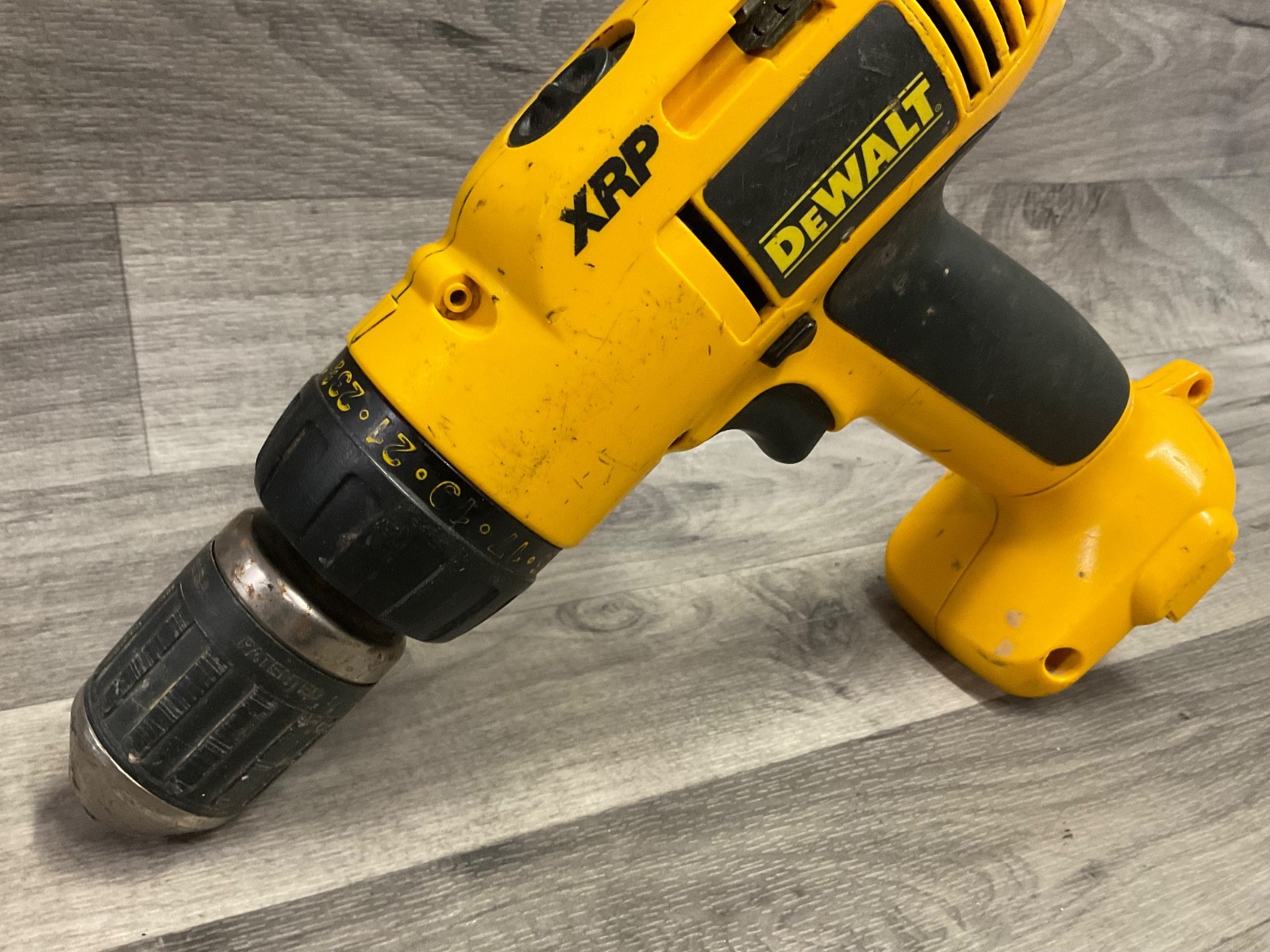 DEWALT DW972 12V Cordless Drill - Bare Tool Only - Tested / Working