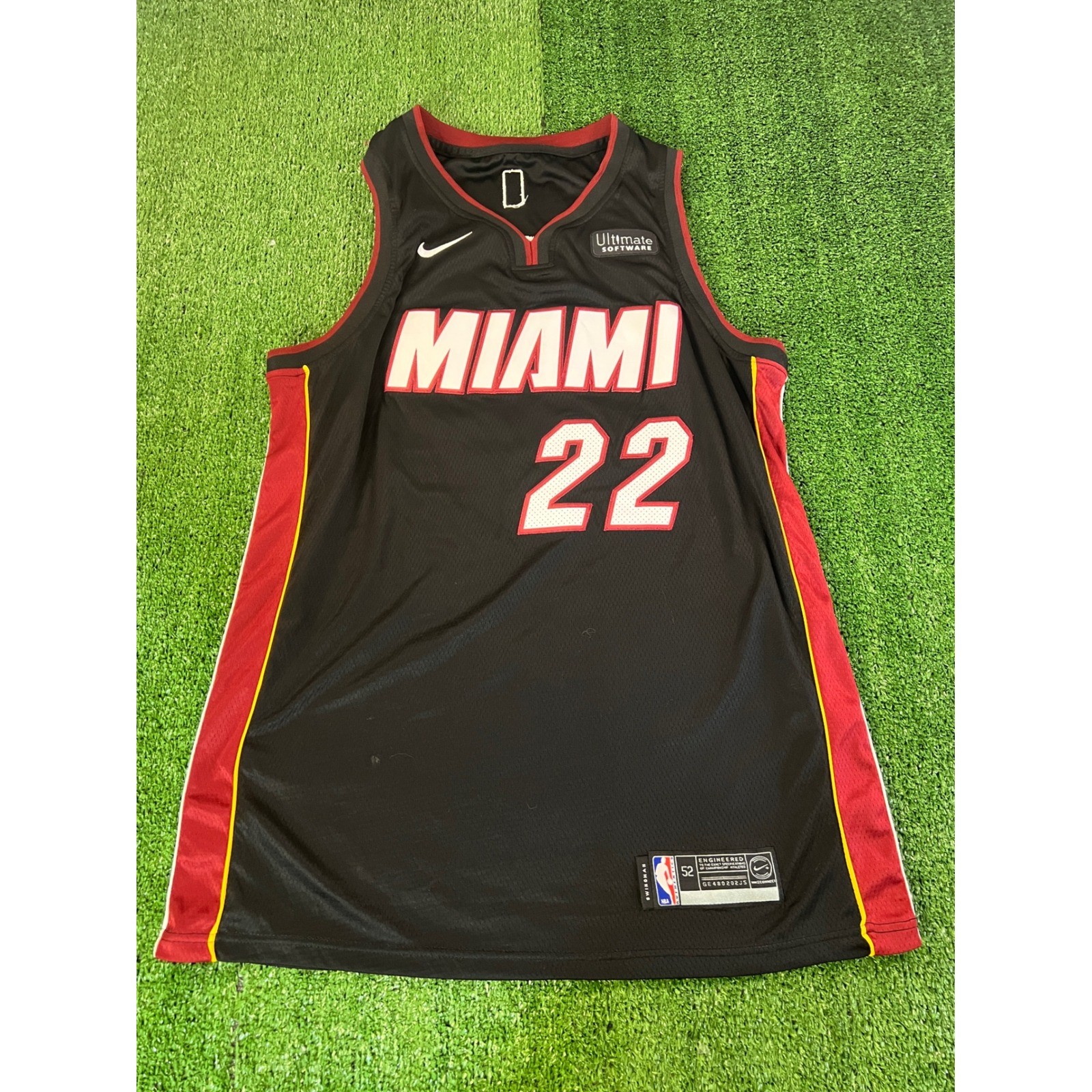 Nike Miami Heat Jimmy Butler 22 Swingman Jersey Mens 52 XL Black NBA