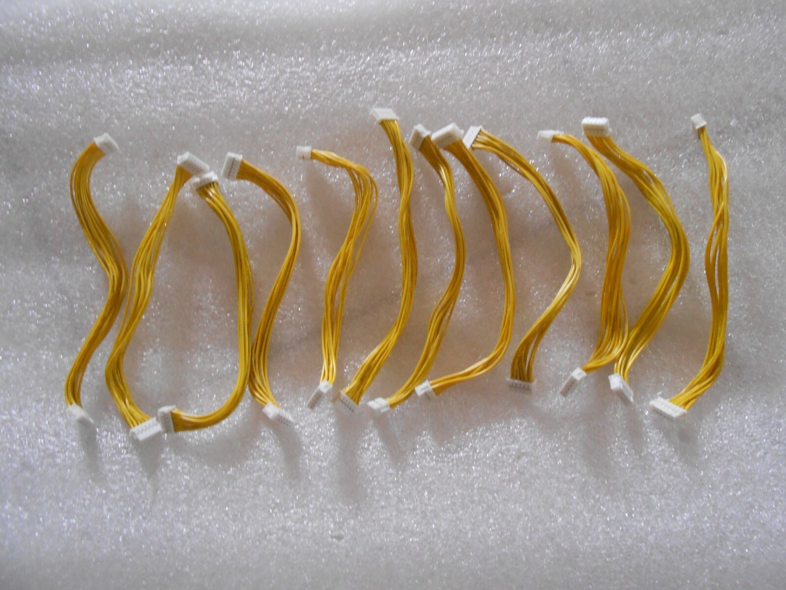 Lot of 12  DVD Yellow cable for Original XBOX