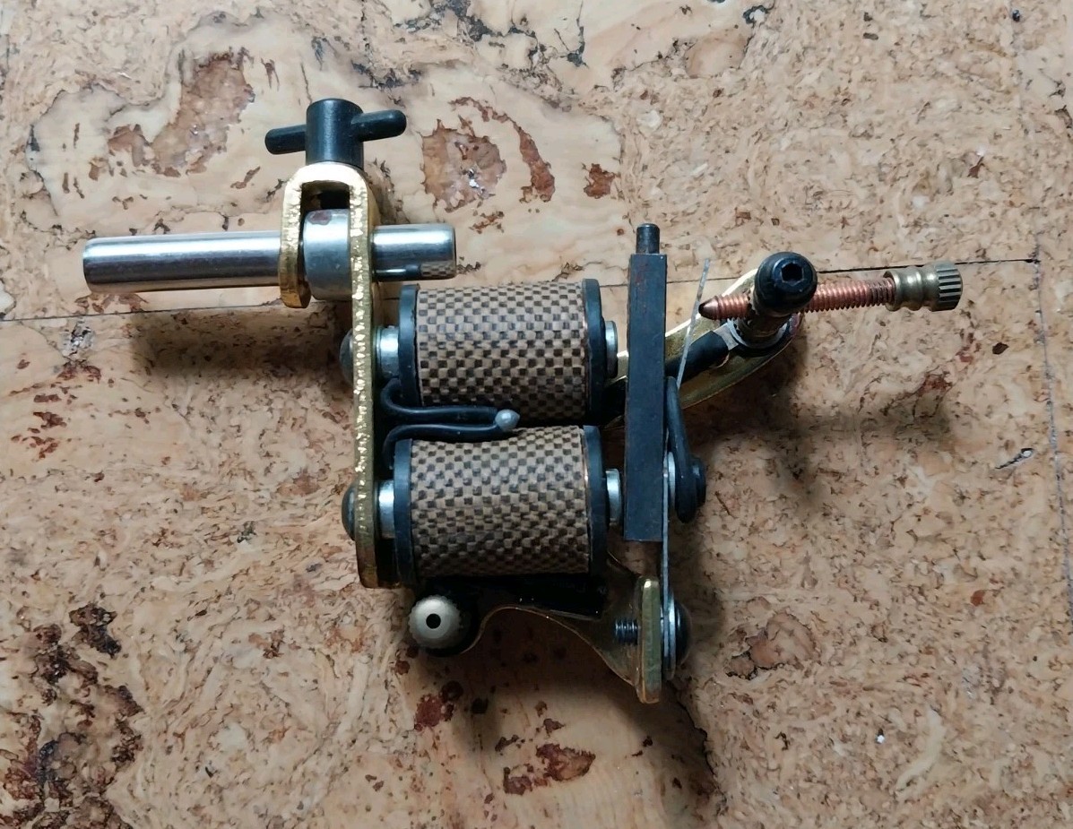 Traditional coil Tattoo Machine (No needles or ink) Works Great