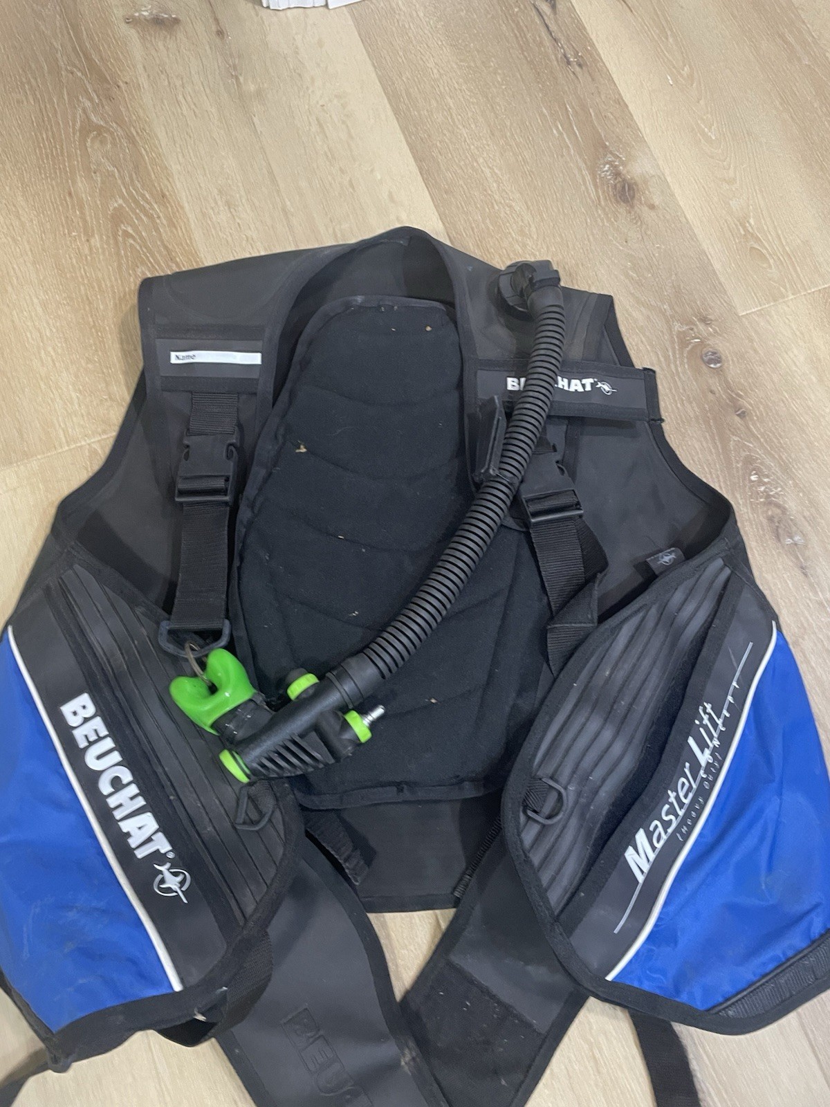Beuchat Scuba Masterlift Evolution BCD Diving Gear Jacket Large FR4