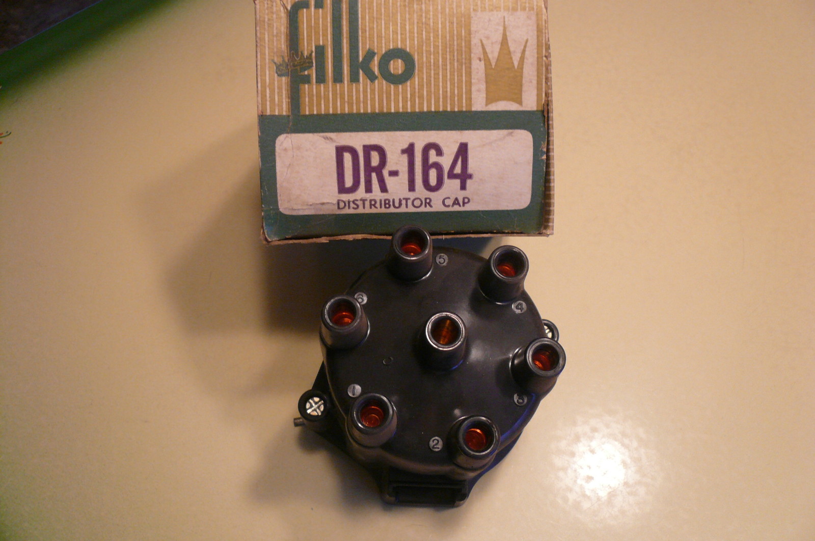 Filko AL-122 Distributor Cap Challanger Charger Barracuda Newport NOS Vintage