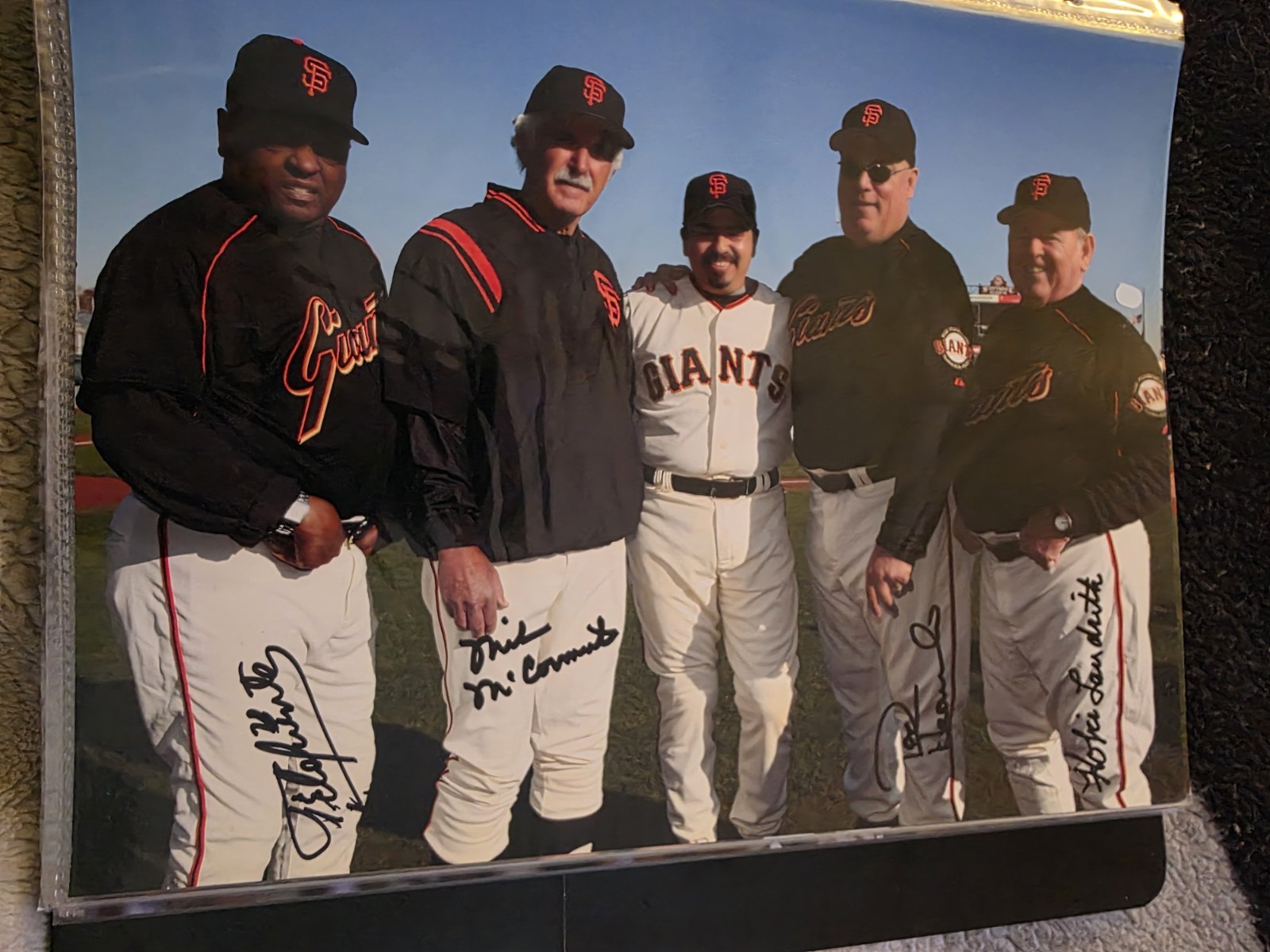 San Francisco Giants Photo Album With Over 25 Photos Mostly Sign By Players Read