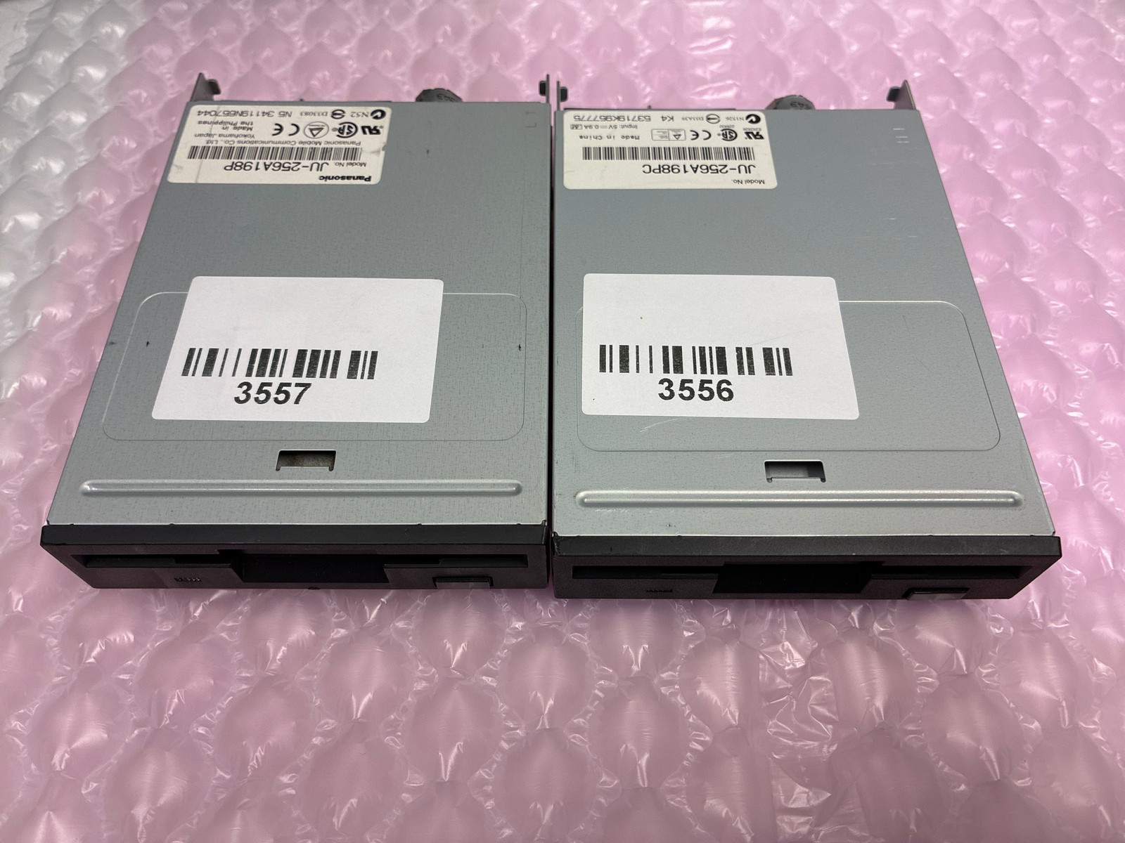 ⚡ Panasonic JU-256A198P/PC Internal 3.5" Floppy Disk Drive - Lot of 2