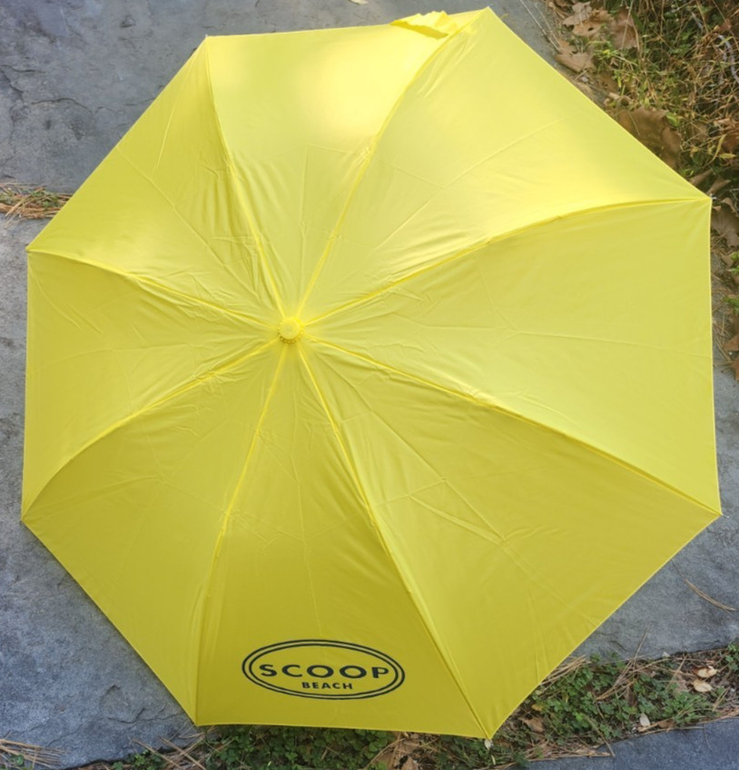Scoop Beach NYC Umbrella Yellow 34"Full Size Solid Color W/ Logo NEW