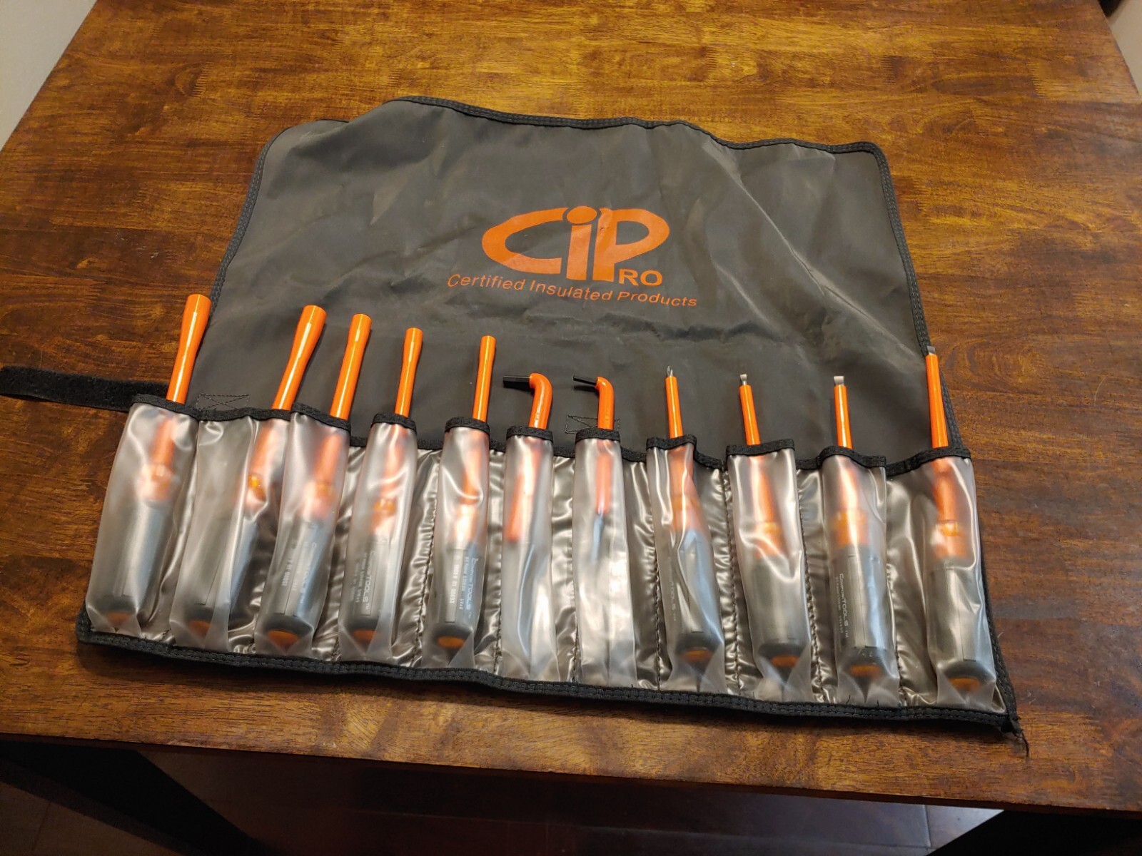 Certified Insulated Products CIP Nutdriver/Screwdriver Set. 1000 Volt