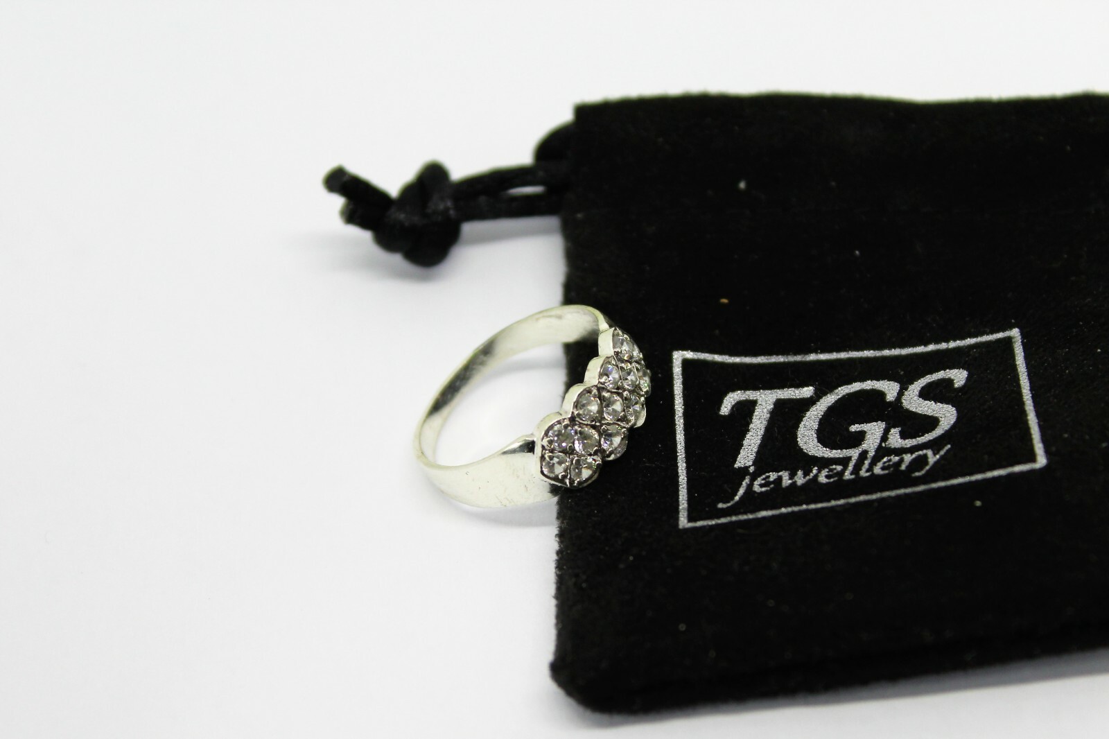Solid Silver 925 Ladies Ring UK Handmade Size Available+ Gift box