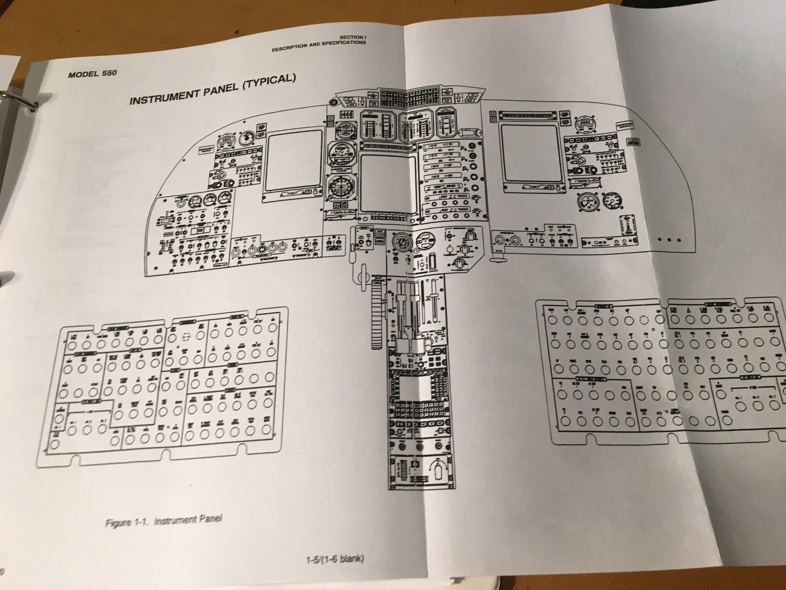 Citation Bravo, Model 550 Operating Manual