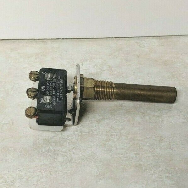New NOS United Electric Controls Temperature Switch Type C54S Model 103