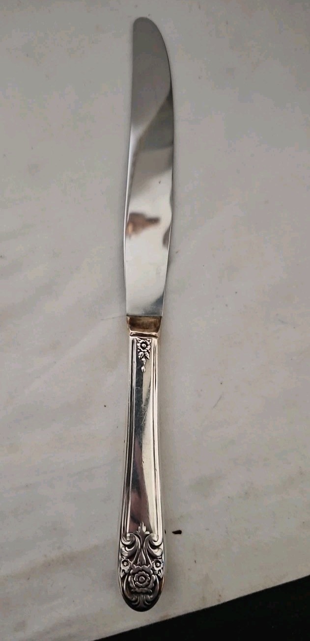 8 International Silver MELODY Butter Knives Flatware 7.5" Silverplate