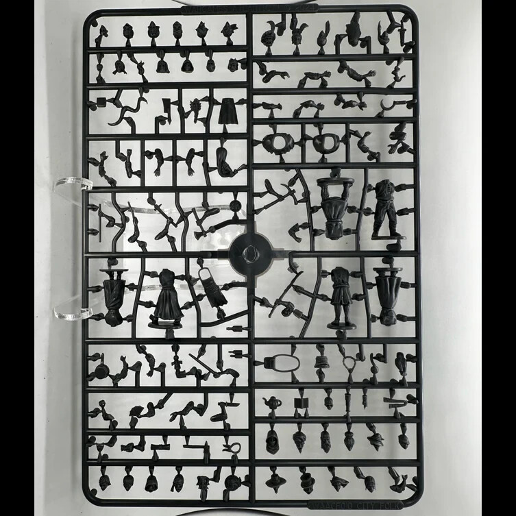 Wargame Atlantic Villagers Boxed Set 28mm 24 Models D&D
