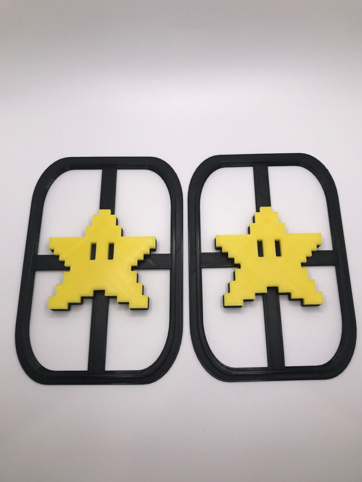The Super Mario Bros Pinball Speaker Star Inserts (Pixelated Style)