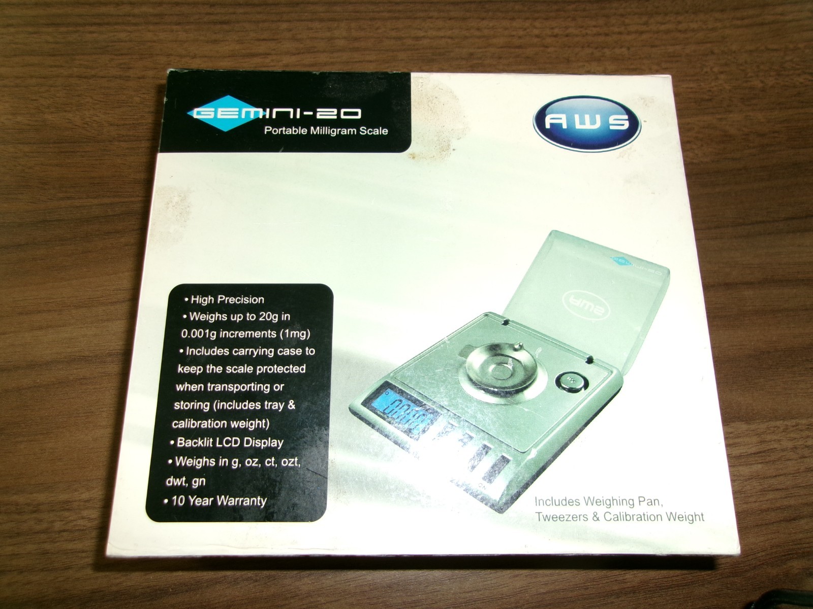 LOT #G  NEW AWS GEMINI-20 POWDER SCALE
