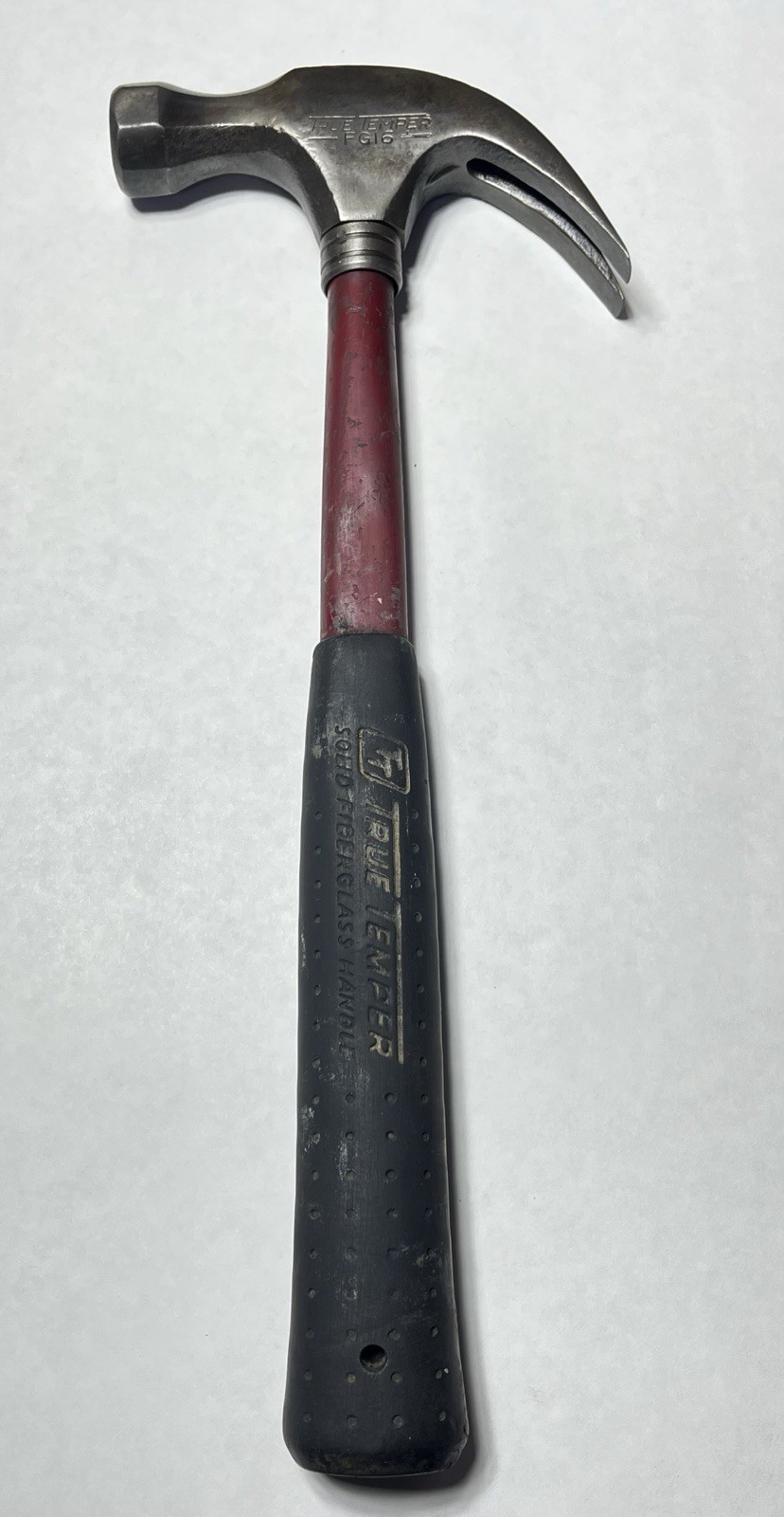 True Temper FG16 16oz. Solid Fiberglass Curved Claw Hammer Used