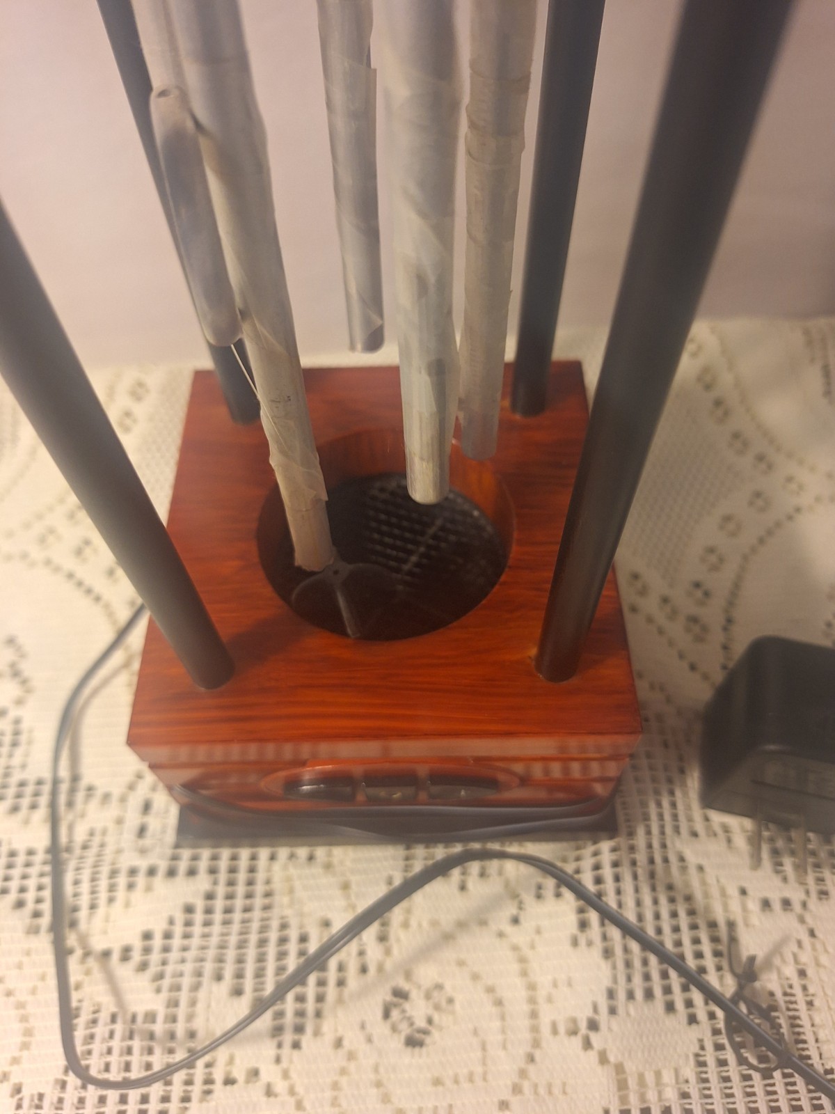 Floating Elegance: Magnetic Levitation Display
