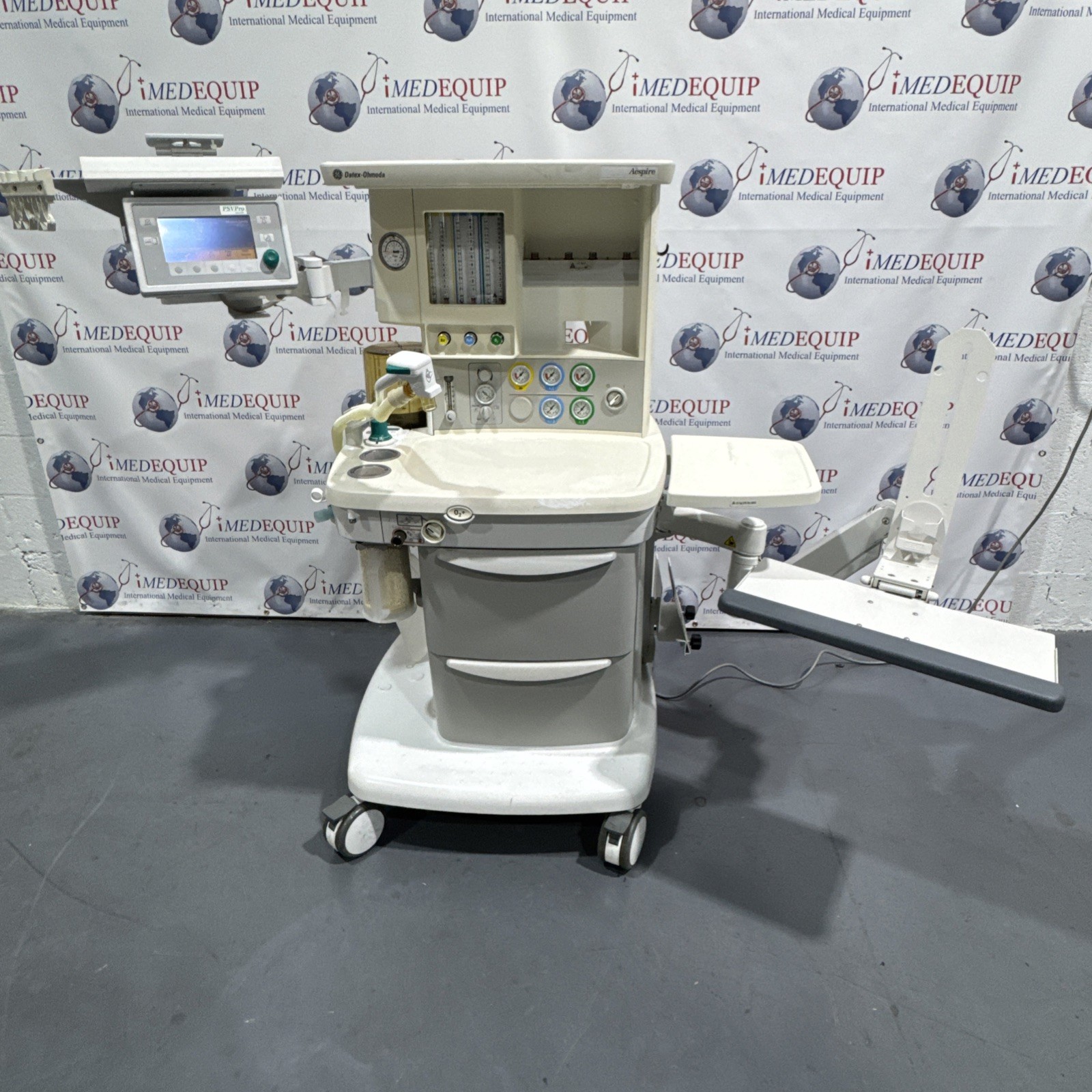 Datex Ohmeda Aespire Anesthesia Machine