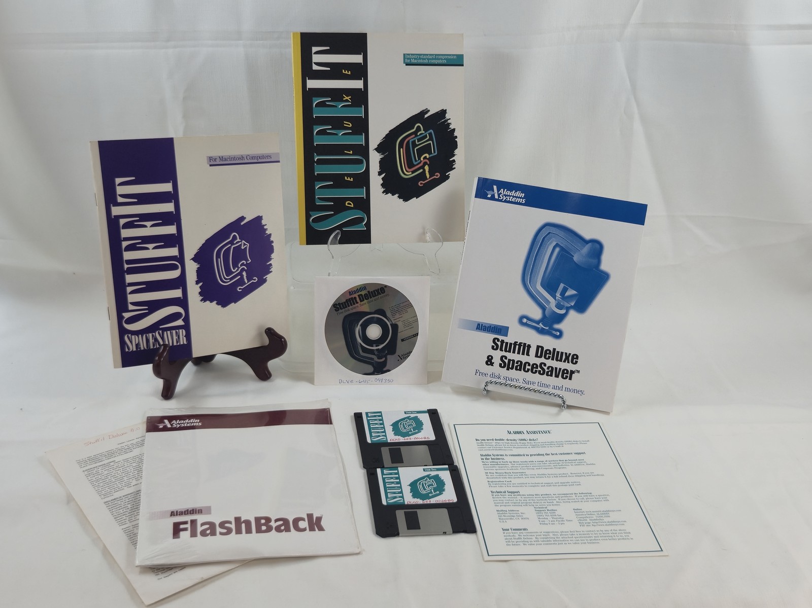 Aladdin StuffIt Deluxe 4.0 & SpaceSaver Macintosh Vintage Software CD & Floppy
