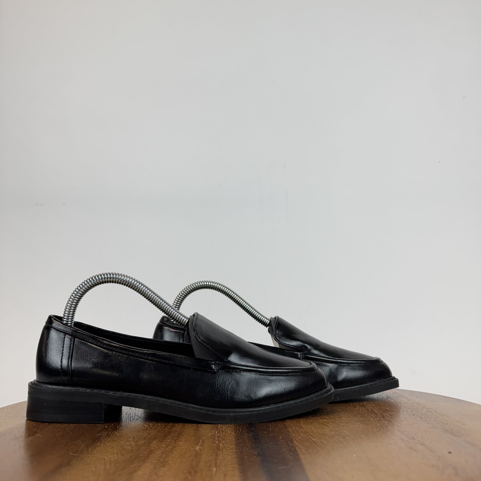 New Womens Dolce Vita Fran Black Faux Leather Comfort Casual Loafers Size 7 M