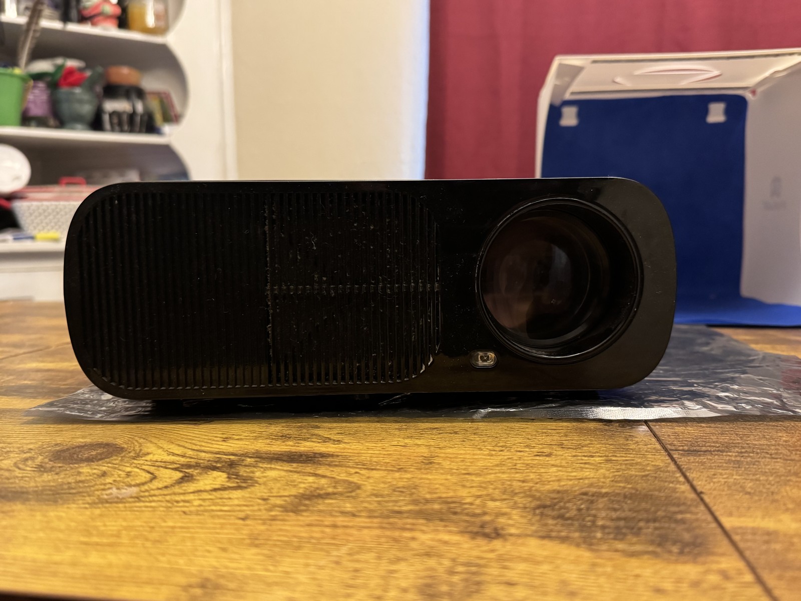 Akaso BL20 LED Home Theater Video Projector - Used, Tested Working, HDMI