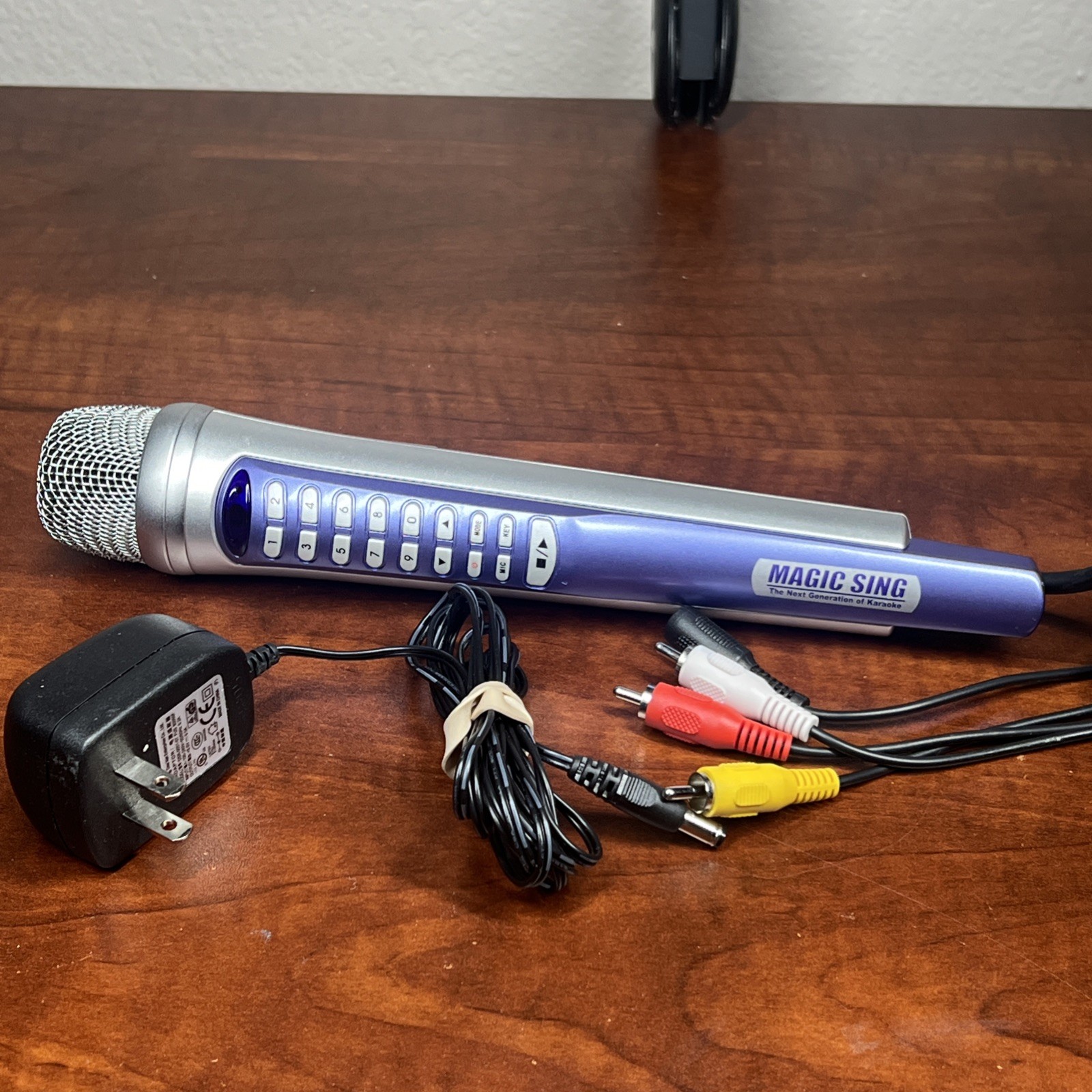 MAGIC SING ED-9000X All In One Karaoke Mic w/ Cords Tested  Pop Songs Cartridge