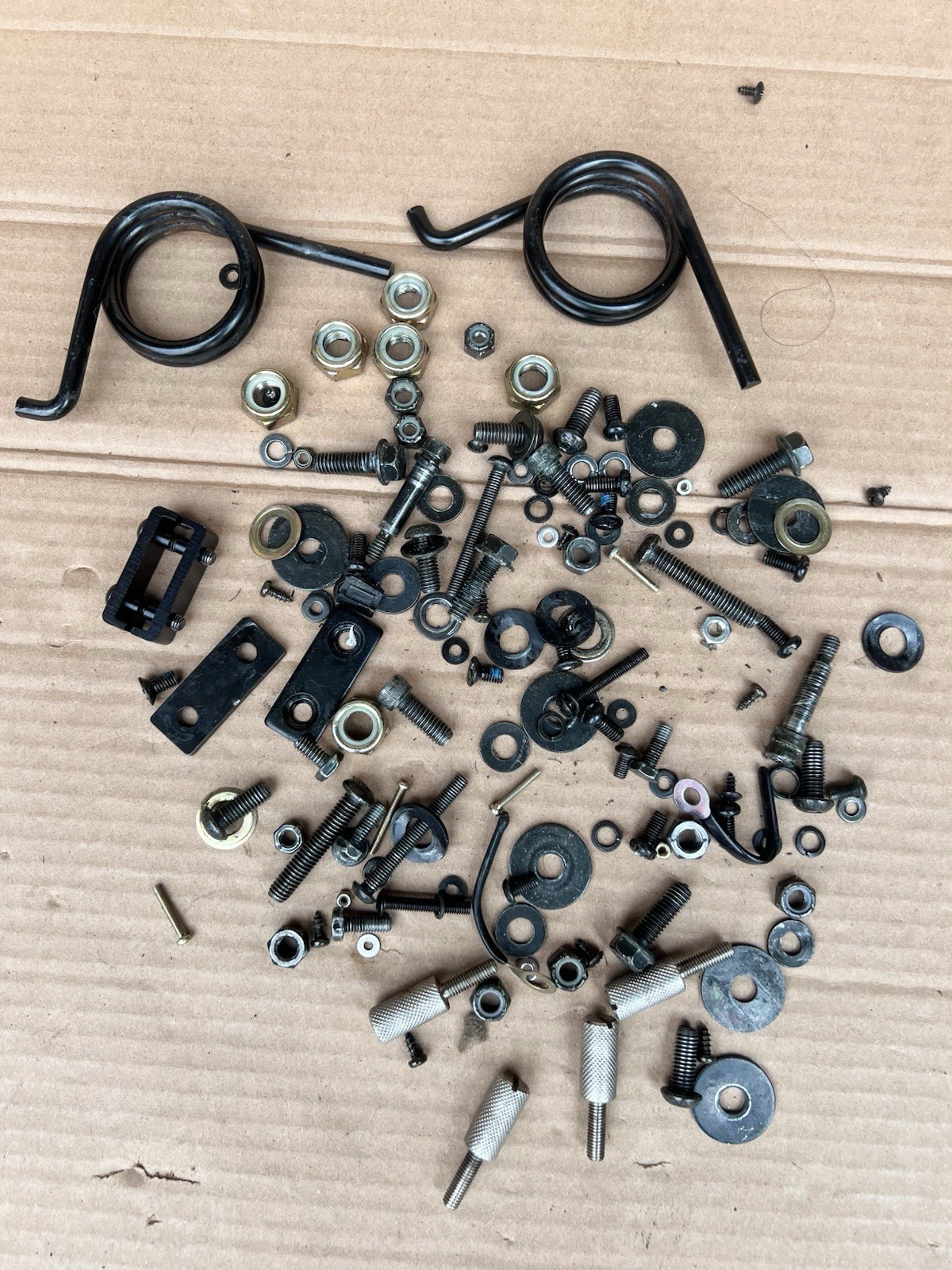 Lot Of Motion Concepts Rovi X3 Power Wheelchair Screws/bolts/washers/hardware
