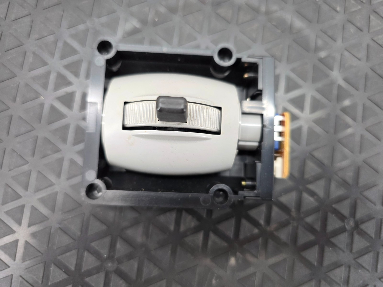KORG Triton Le Original Pitch Bend Pitch Shift Bender Joystick Assembly KLM 2304