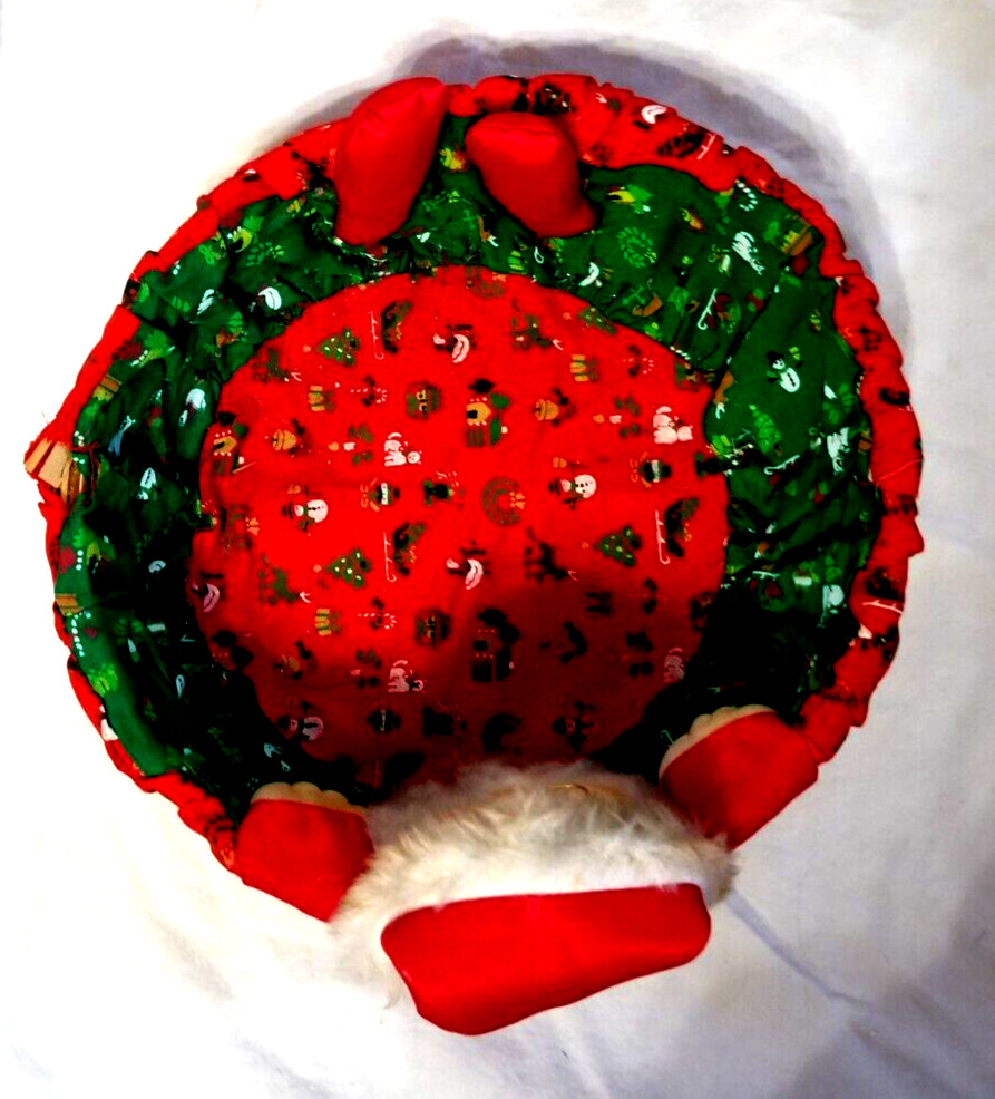 Spectacle Santa Gift Bread Basket Wicker w Xmas Red Green Holiday Cloth VTG
