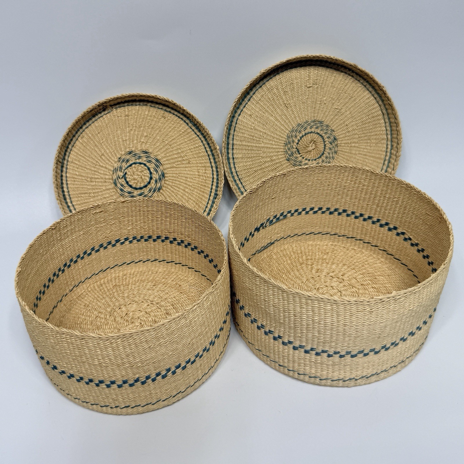 Set 2 Beige Teal Green Tightly Woven Nesting Baskets Lids Boxes Round 5.75" Boho
