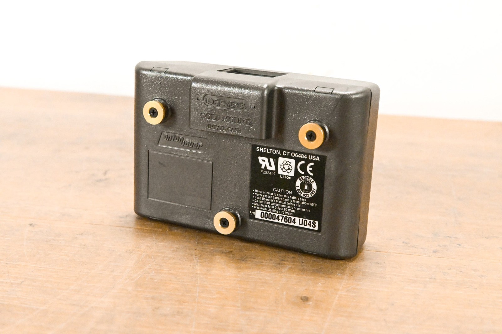 Anton Bauer Dionic Interactive 2000 Gold-Mount Battery CG011HH