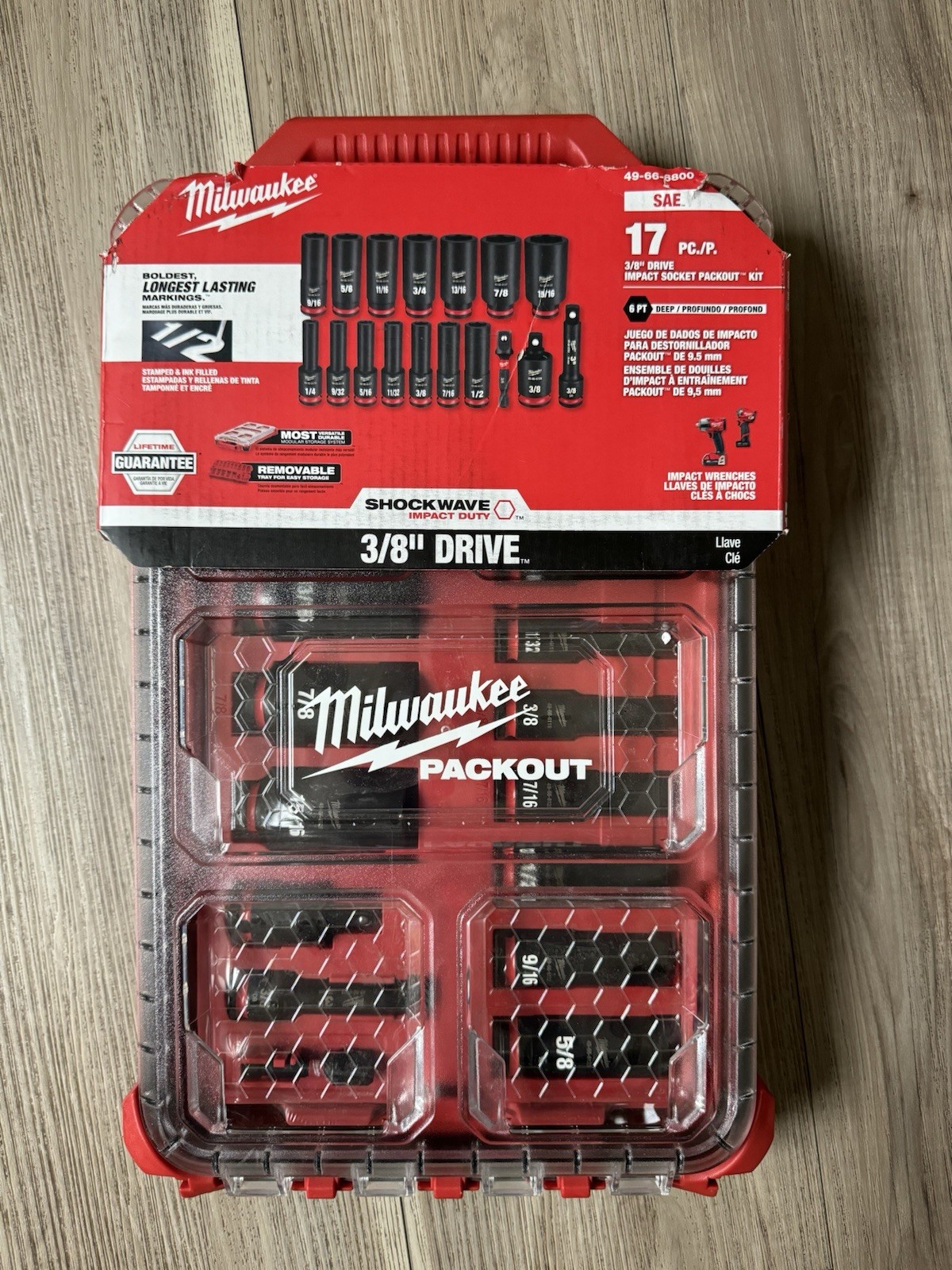 Milwaukee 49-66-6800 Showckwave Impact Duty Socket 3/8" Drive 17-Pc Packout Set