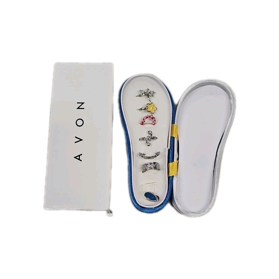 Avon Toe Ring Set In Flip Flop Packaging In Box Set 7,  2007, Unused