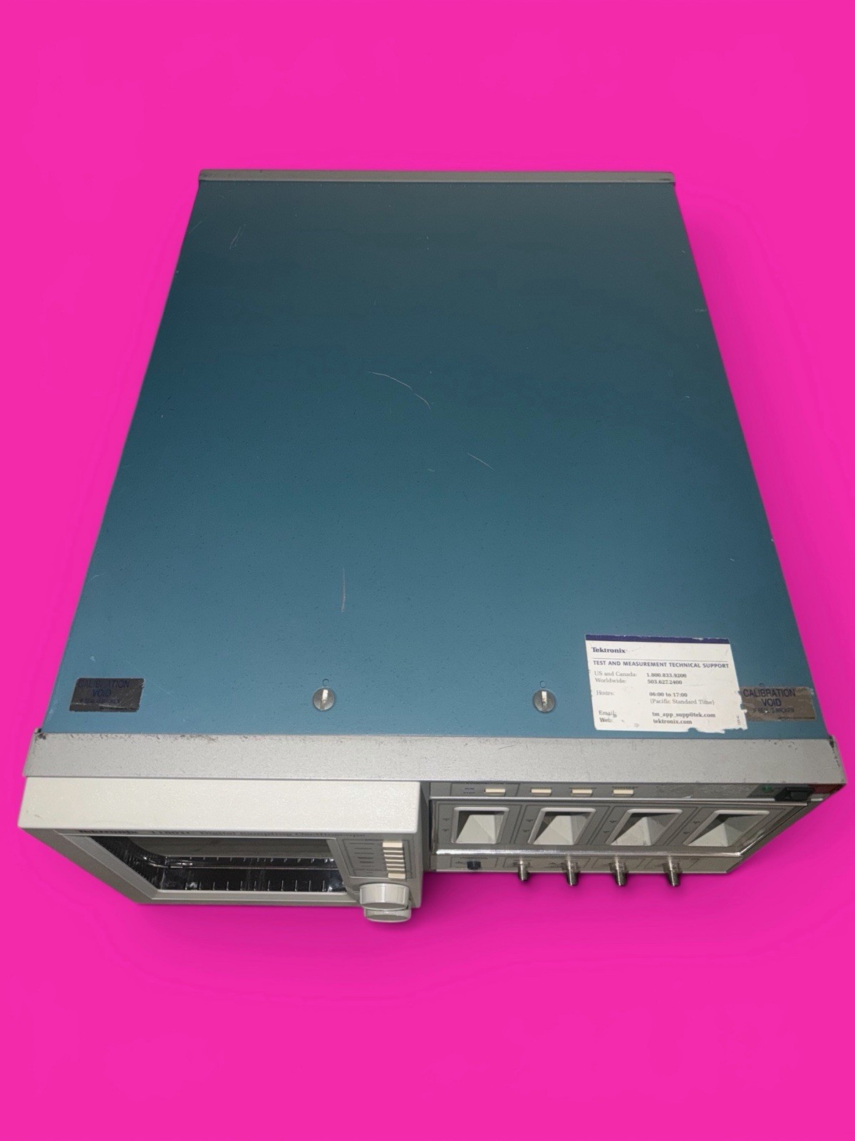 TEKTRONIX 11801C DIGITAL SAMPLING OSCILLOSCOPE
