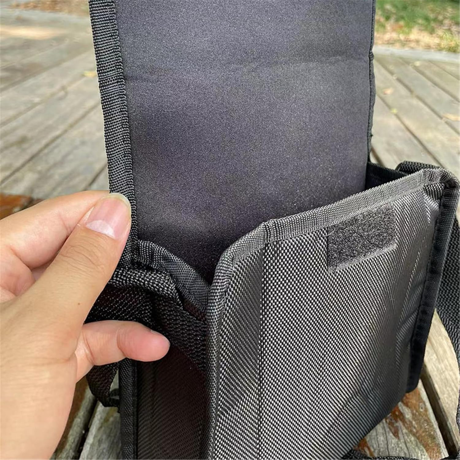 Lightweight and Shock-Absorbing Binocular Bag, Protective Nylon Storage Bag for