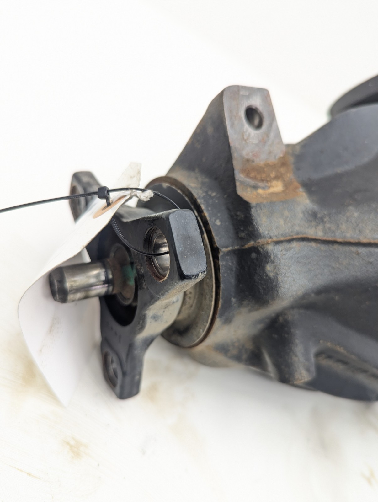 2000-2002 Mercedes C230 Rear Differential Diff 3.27