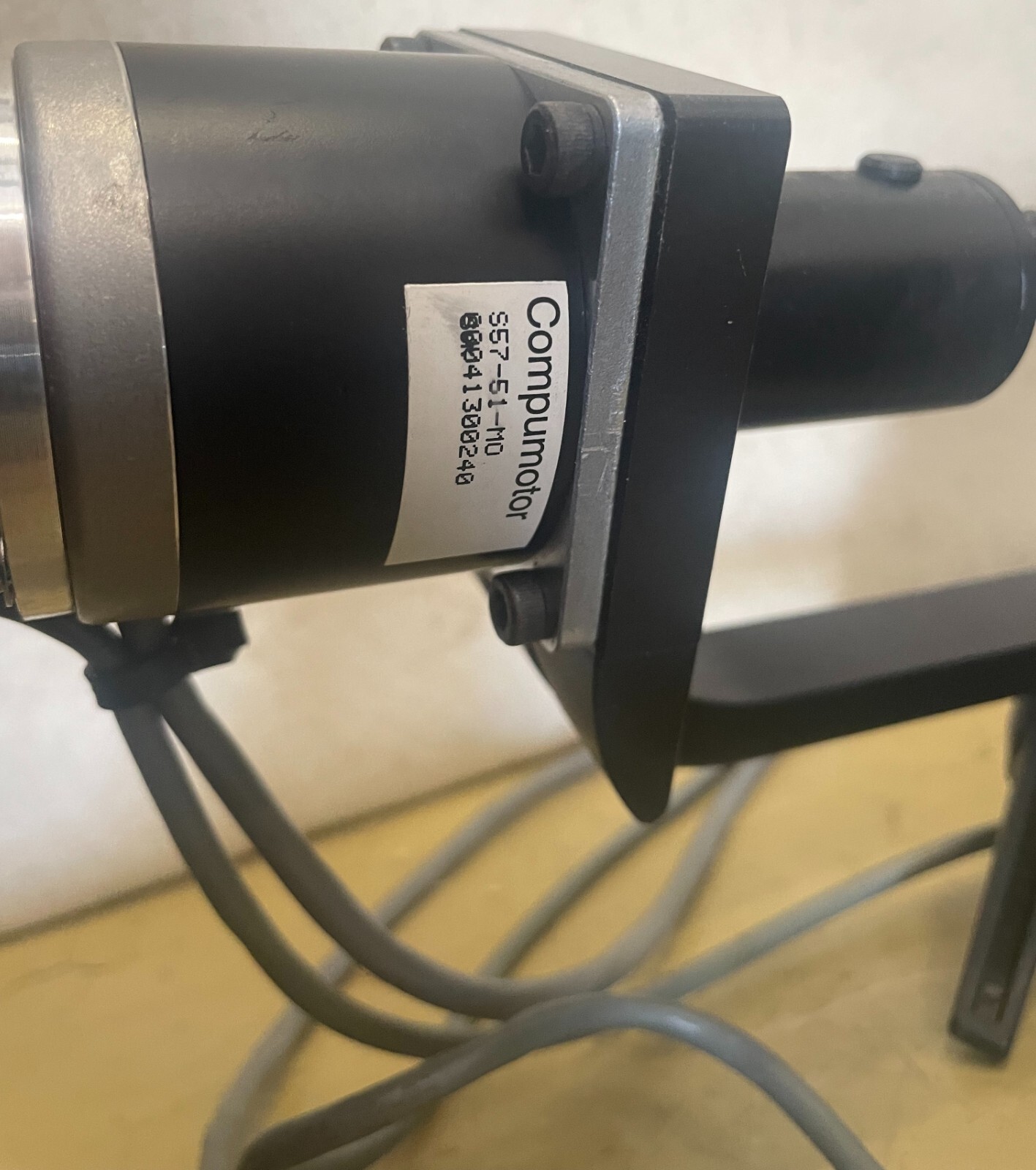 Compumotor S57-51-MO Stepper Motor/Danaher Controls Dynapar E150750A733 Encoder